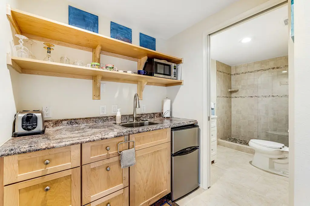 Blue Horizon - Bodega Bay Dog-Friendly Oceanview Home with Hot Tub