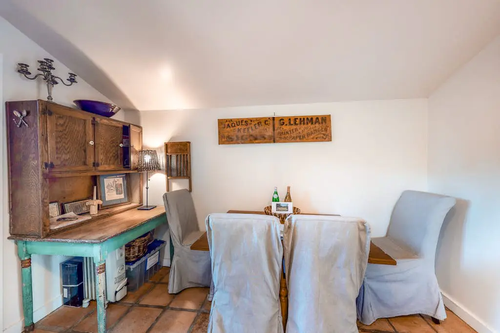 Guerneville Dog-Friendly Vineyard Cottage with Hot Tub