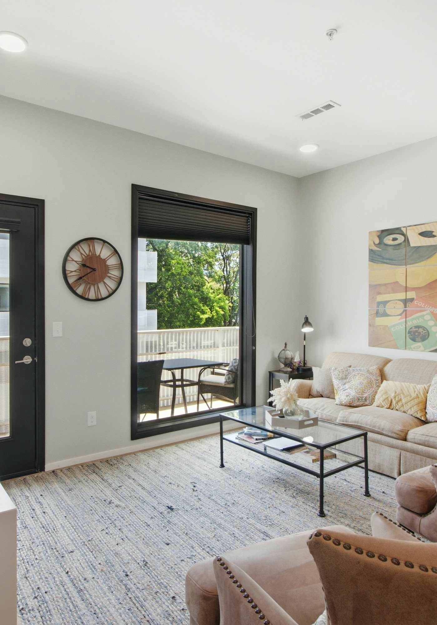 Unique Gulch View Retreat with Balcony, Seasonal Pool, & Gym