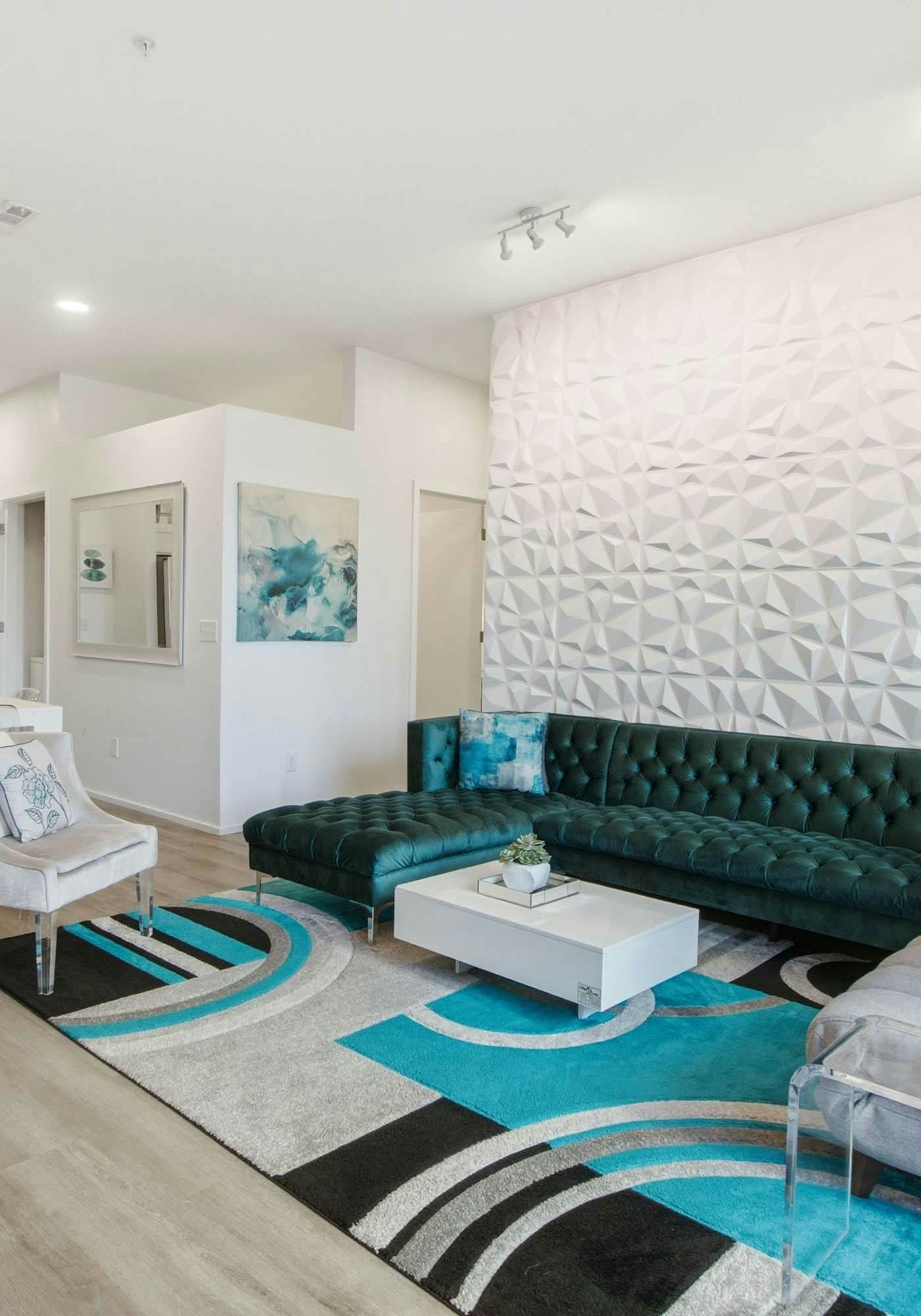 Ultramodern Condo in Luxury Complex with WiFi, Patio, Seasonal Pool, & WD