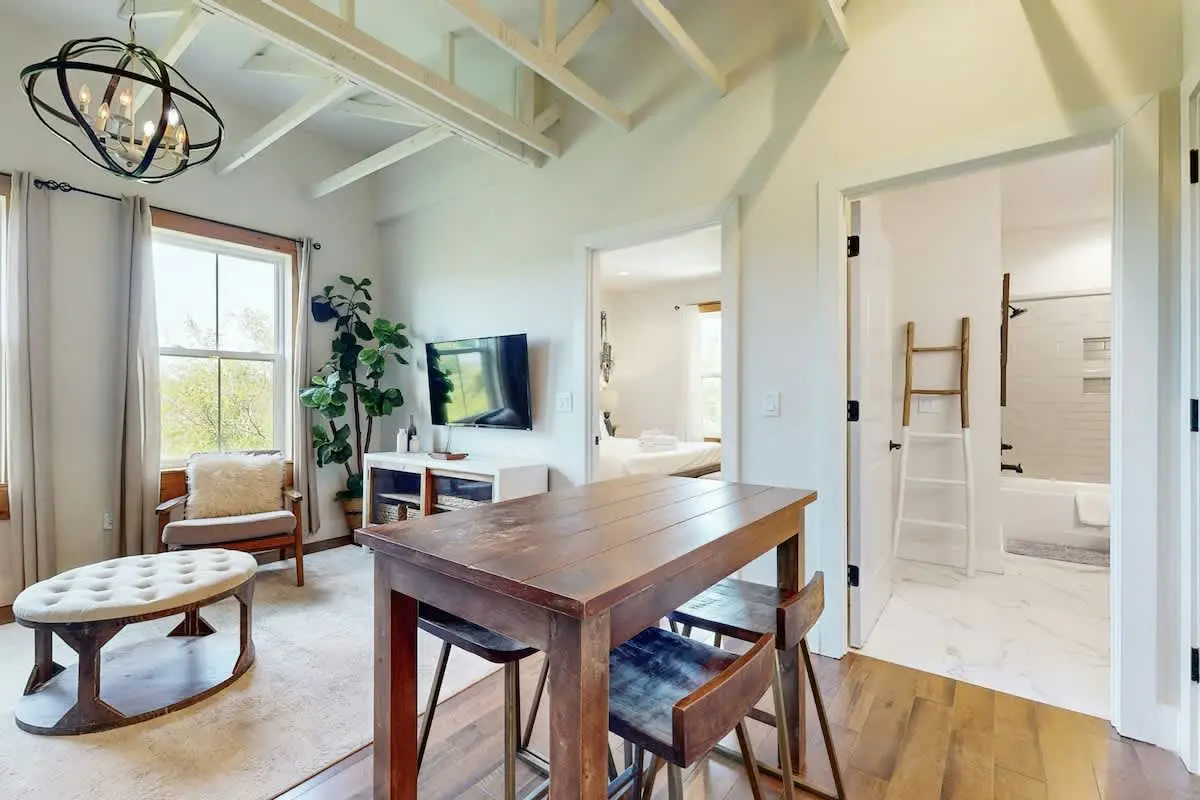 Modern-Rustic Suite w/ Pool & Outdoor Lounge | Near Downtown | Dog-Friendly
