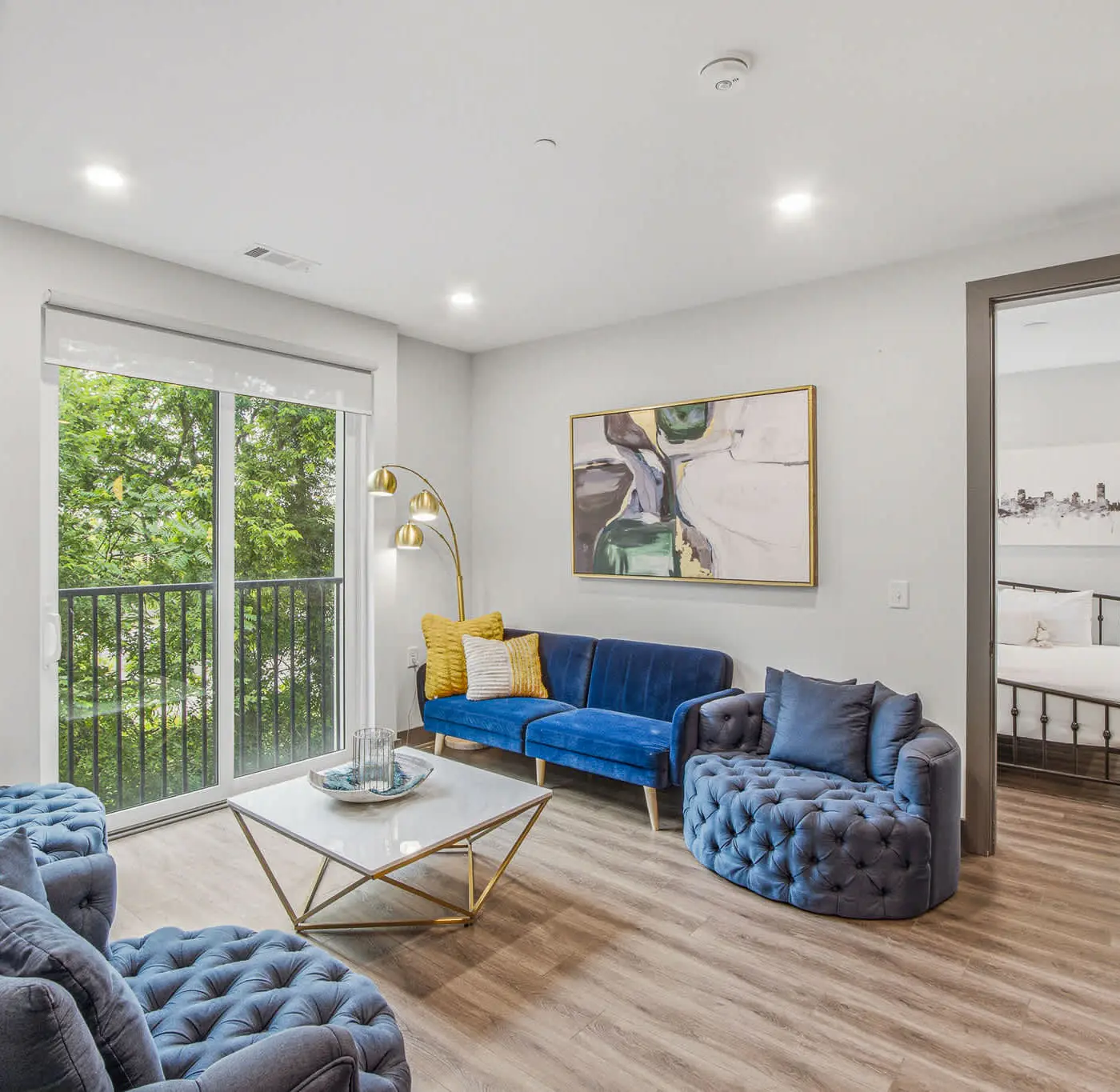 Muse Ideally-located condo with city view, central AC, balcony & gym