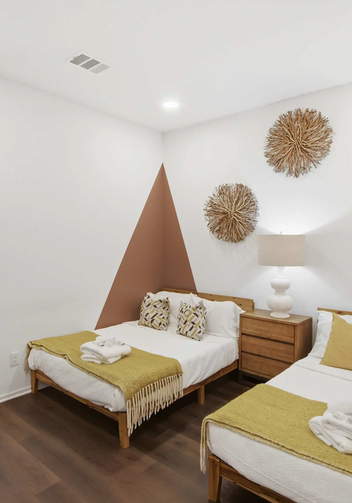 Eco-Friendly Condo with Shared Seasonal Pool, Balcony, and Free WiFi