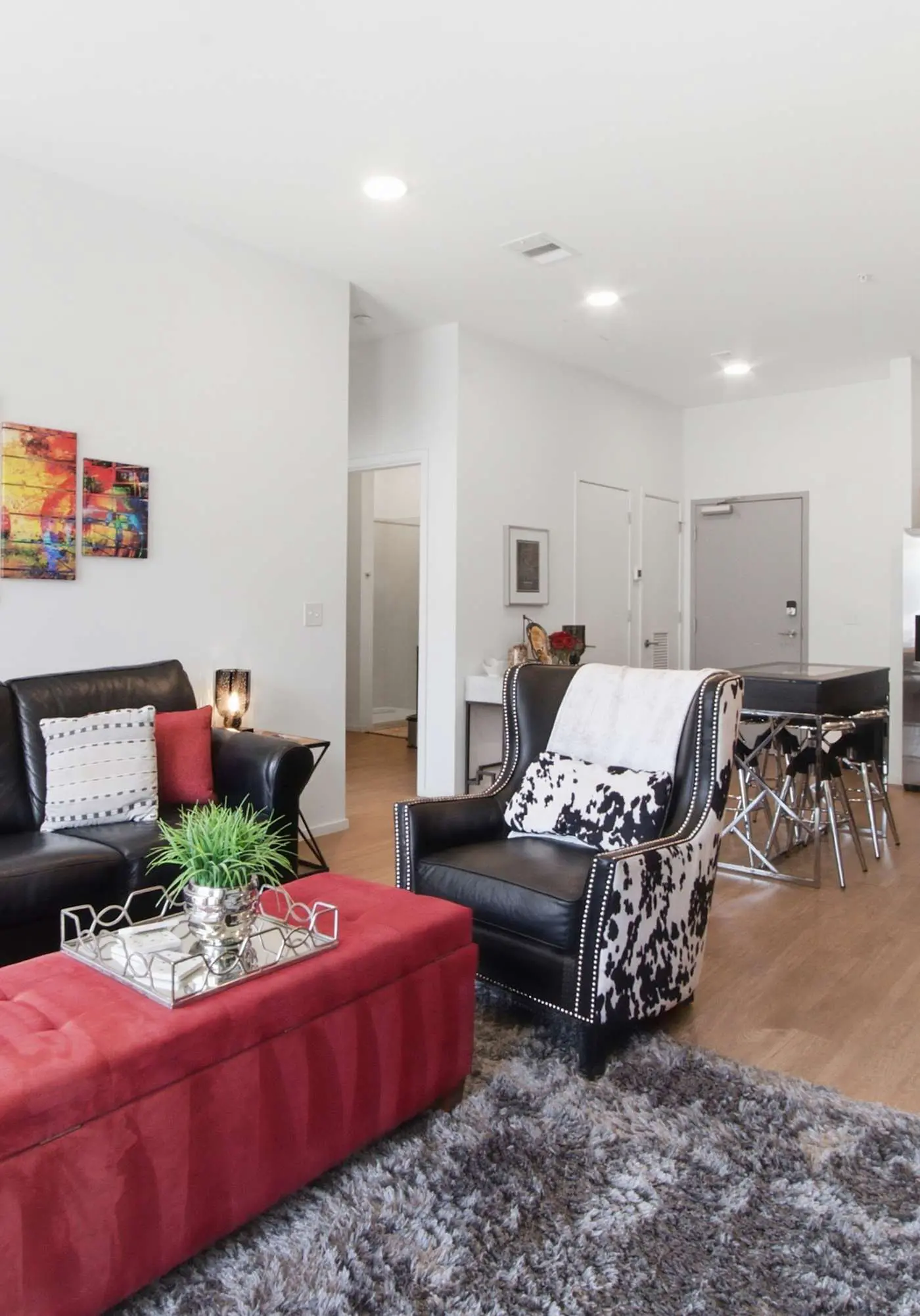 Chic Corner Condo w  Seasonal Pool