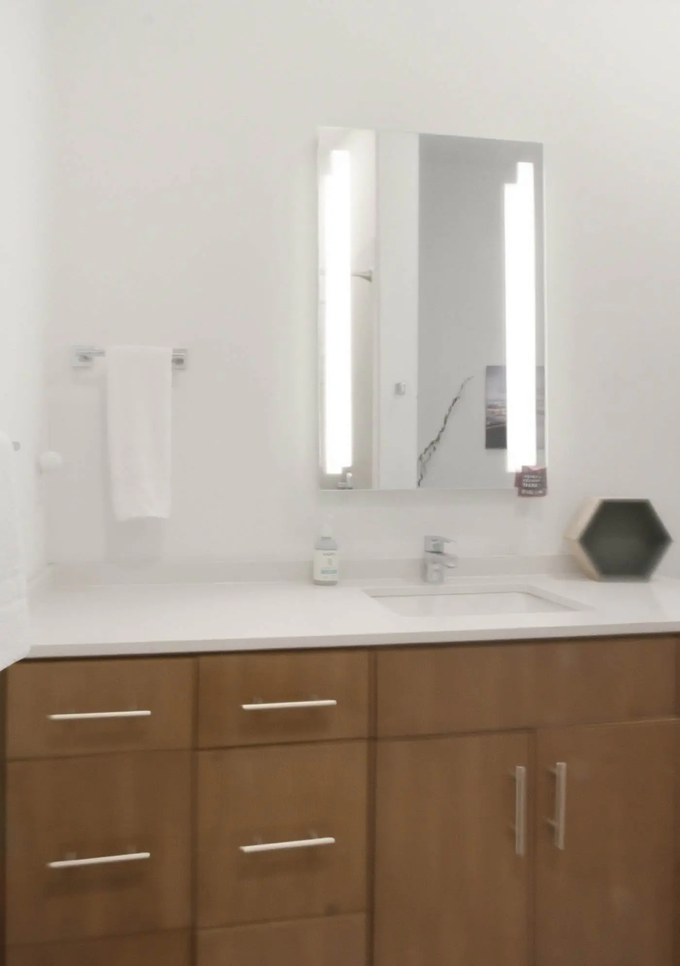 Chic Corner Condo w  Seasonal Pool