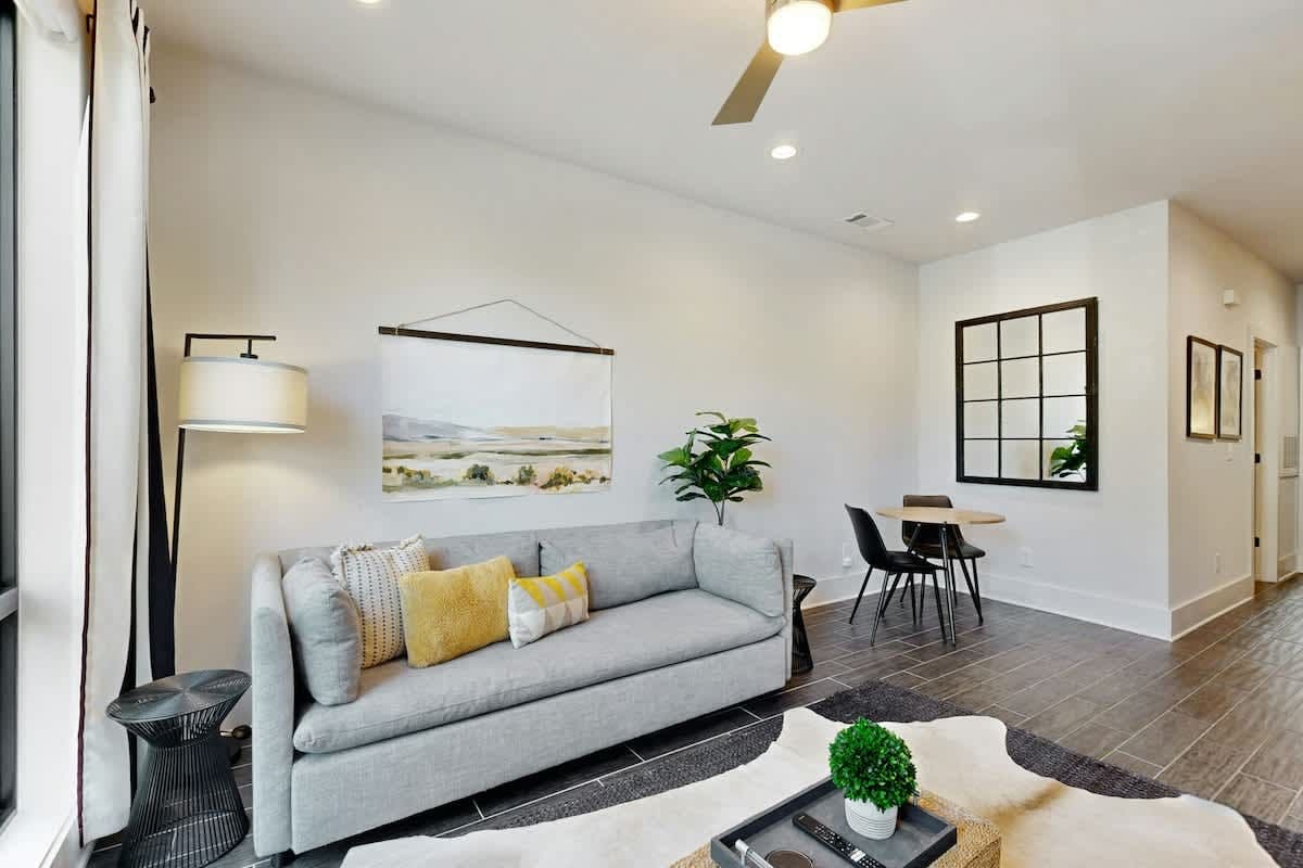 19th & Wedgewood | New Luxury Hideaway | Walk to Dining, Vanderbilt & Belmont