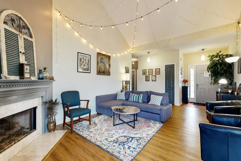 Quiet Residential Hideaway w/ Big Backyard - Near Grand Ole Opry