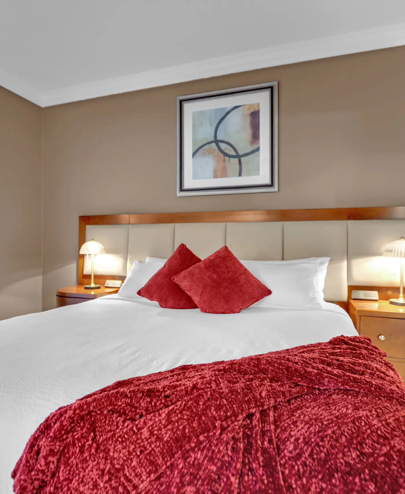 The Gold Standard – Luxury for Families & Friends