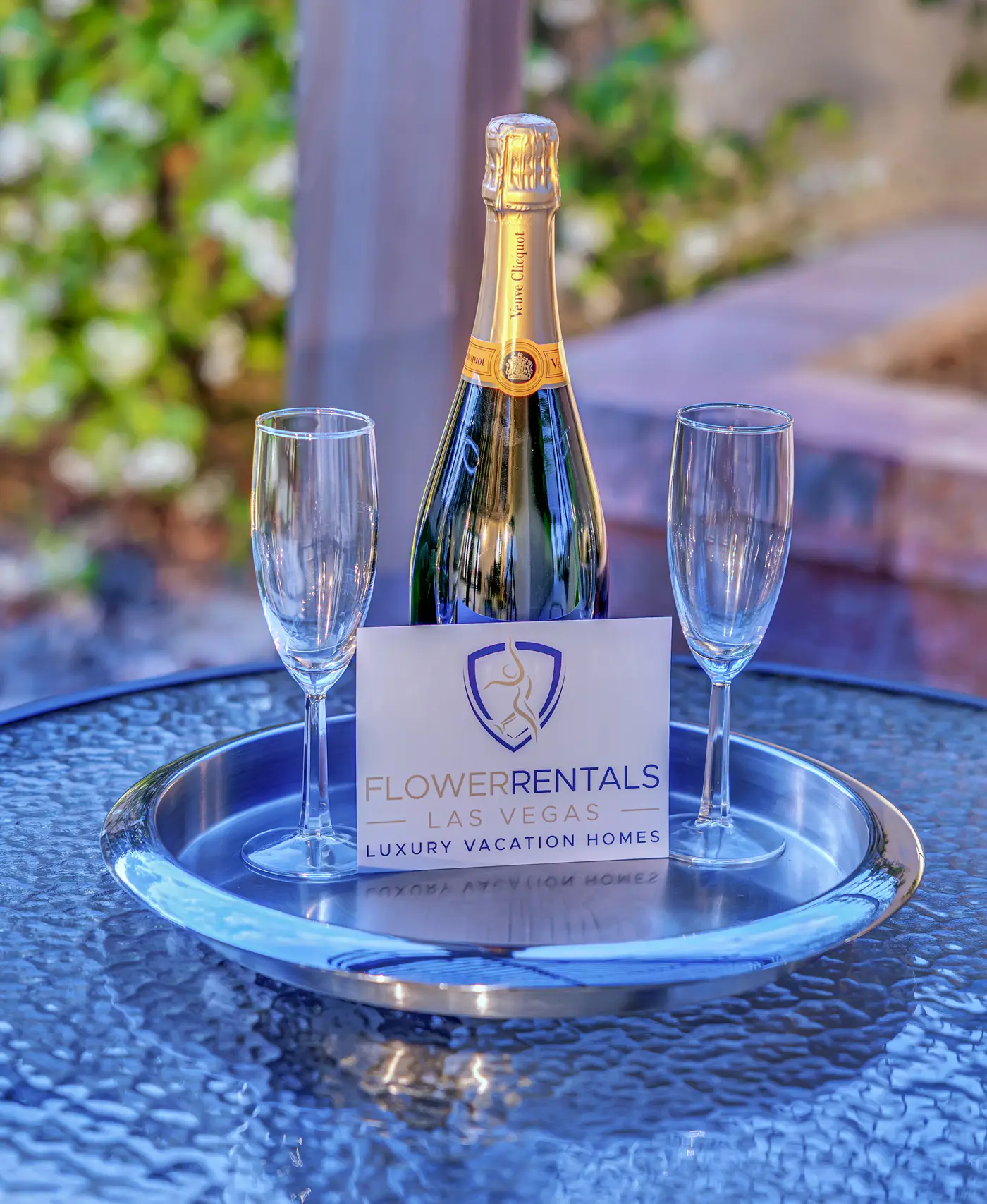 The Gold Standard – Luxury for Families & Friends