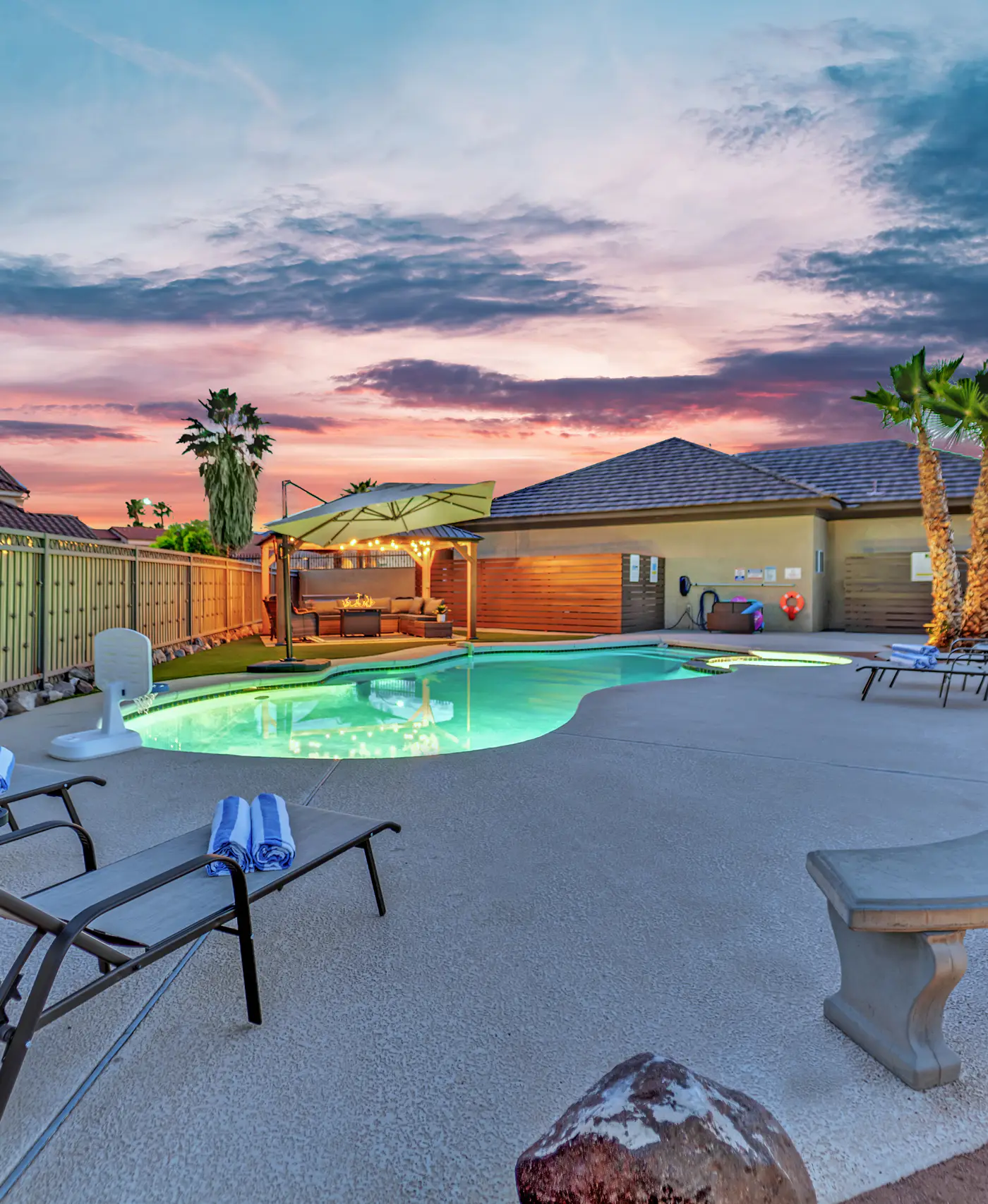 The Gold Standard – Luxury for Families & Friends