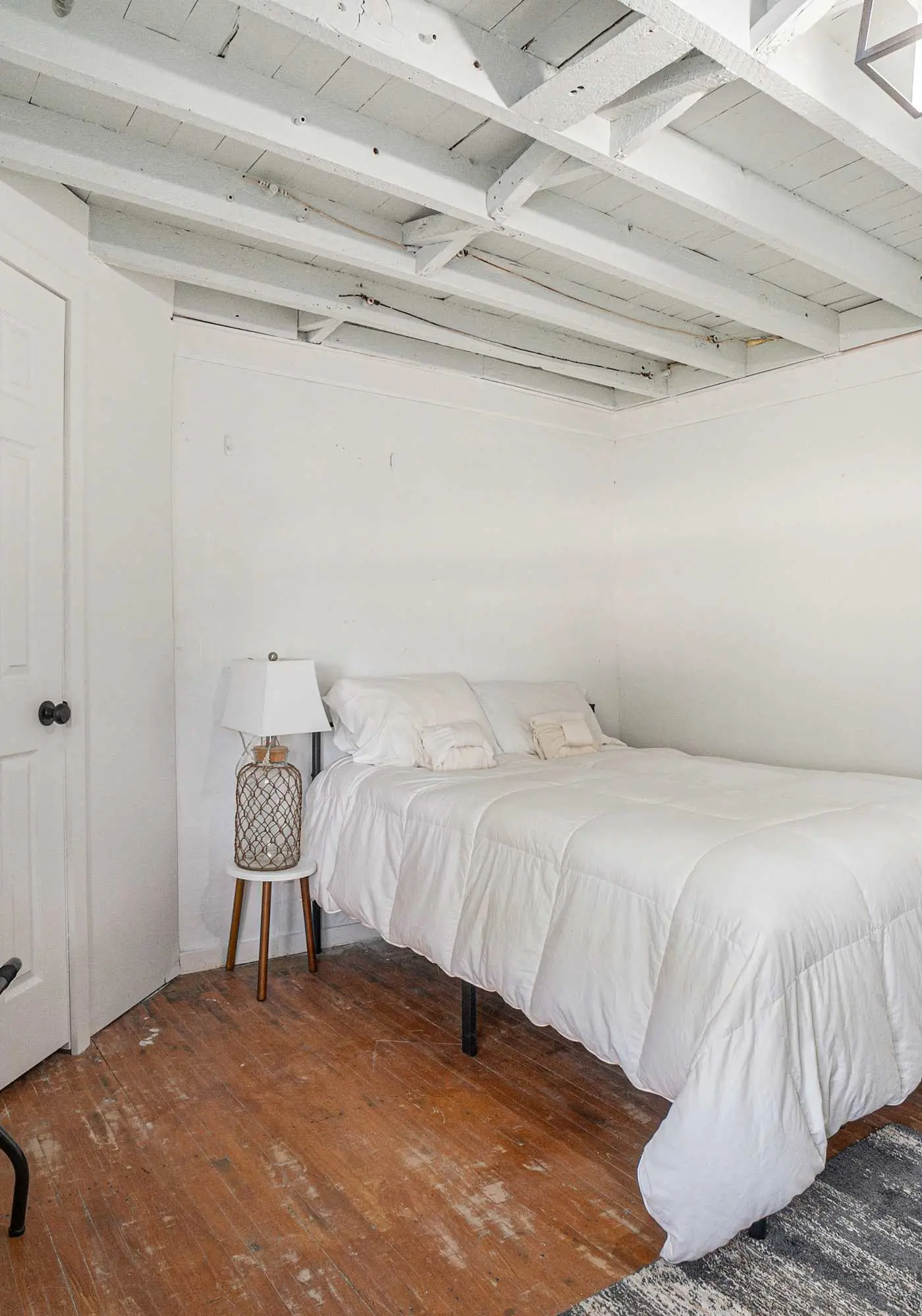 The Three Seasons | Centrally located house in Lak