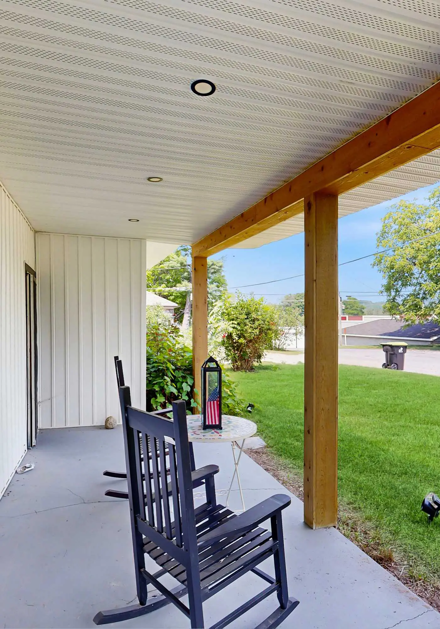 The Three Seasons - Centrally located house in Lake Leelanau