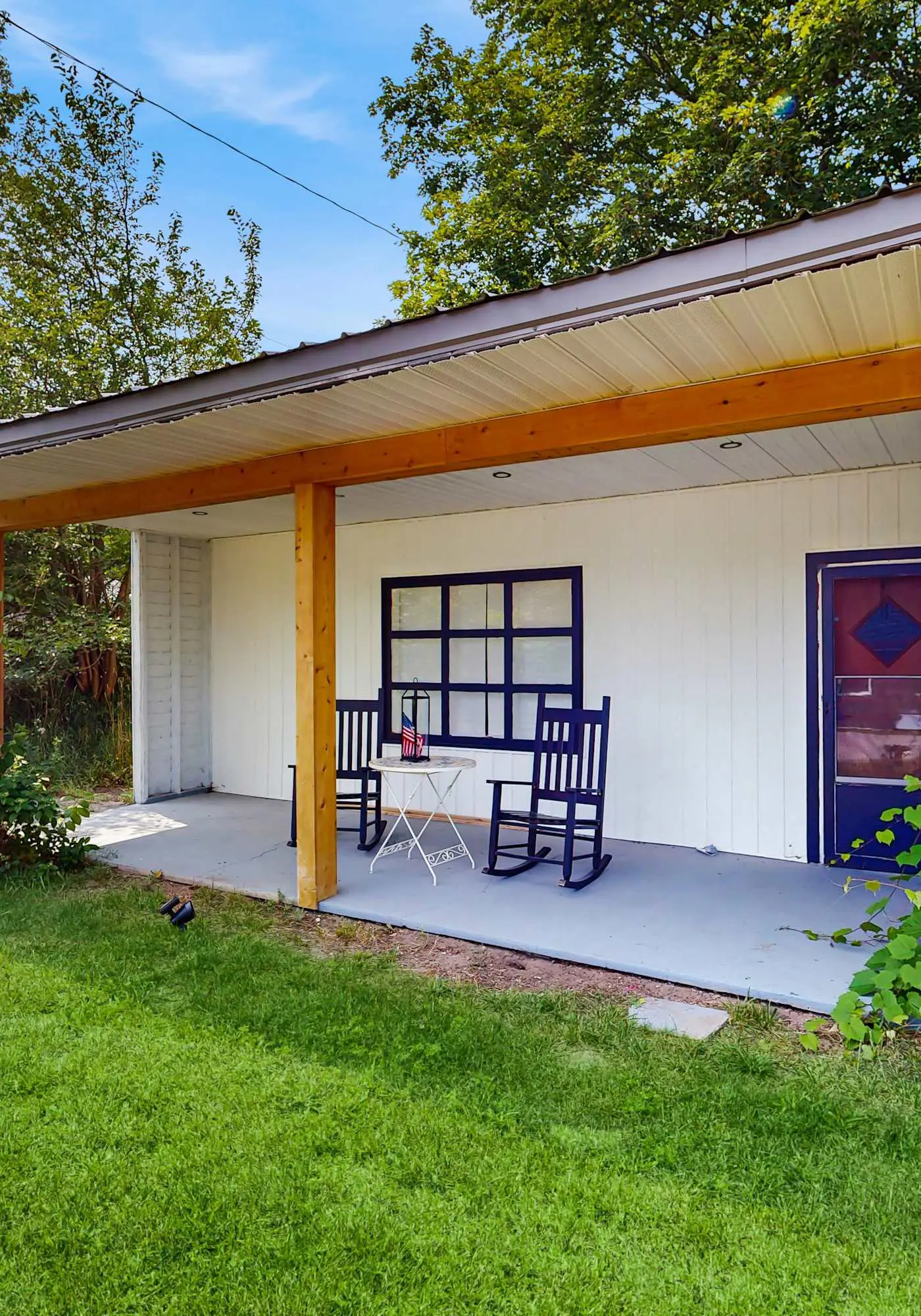 The Three Seasons - Centrally located house in Lake Leelanau