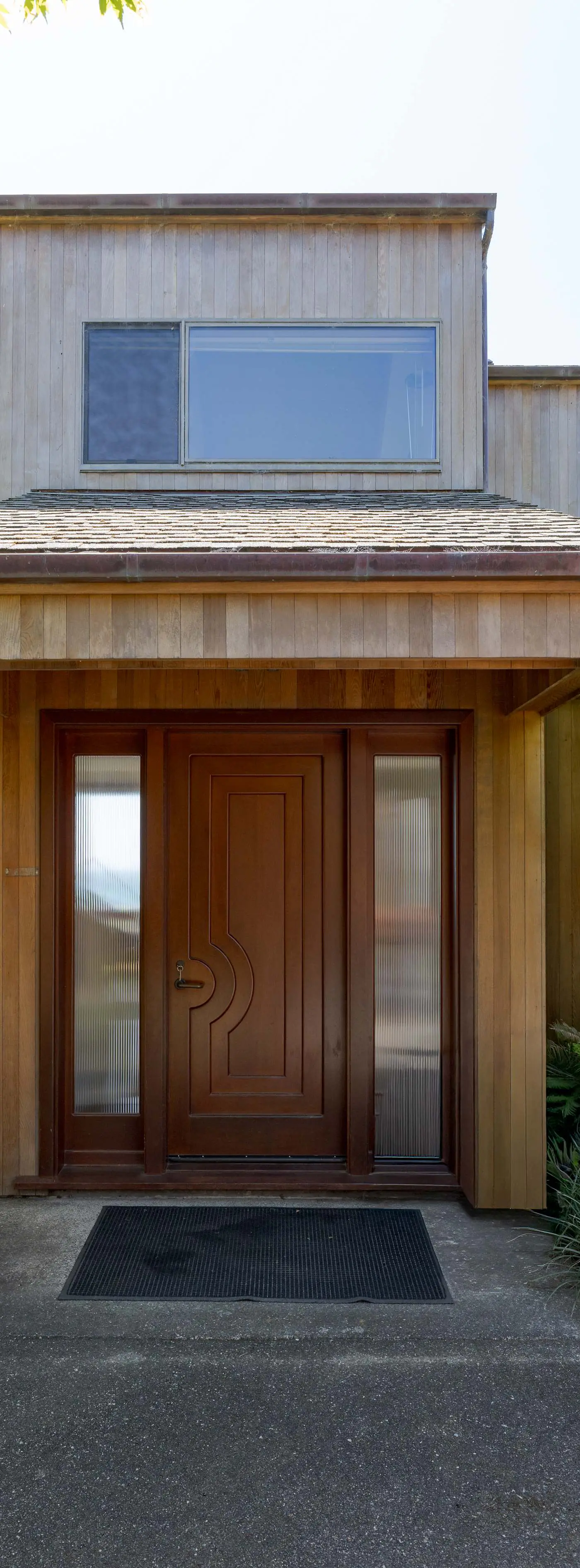 Nowell House - Beam-vaulted Sea Ranch home with private hot tub & ocean views
