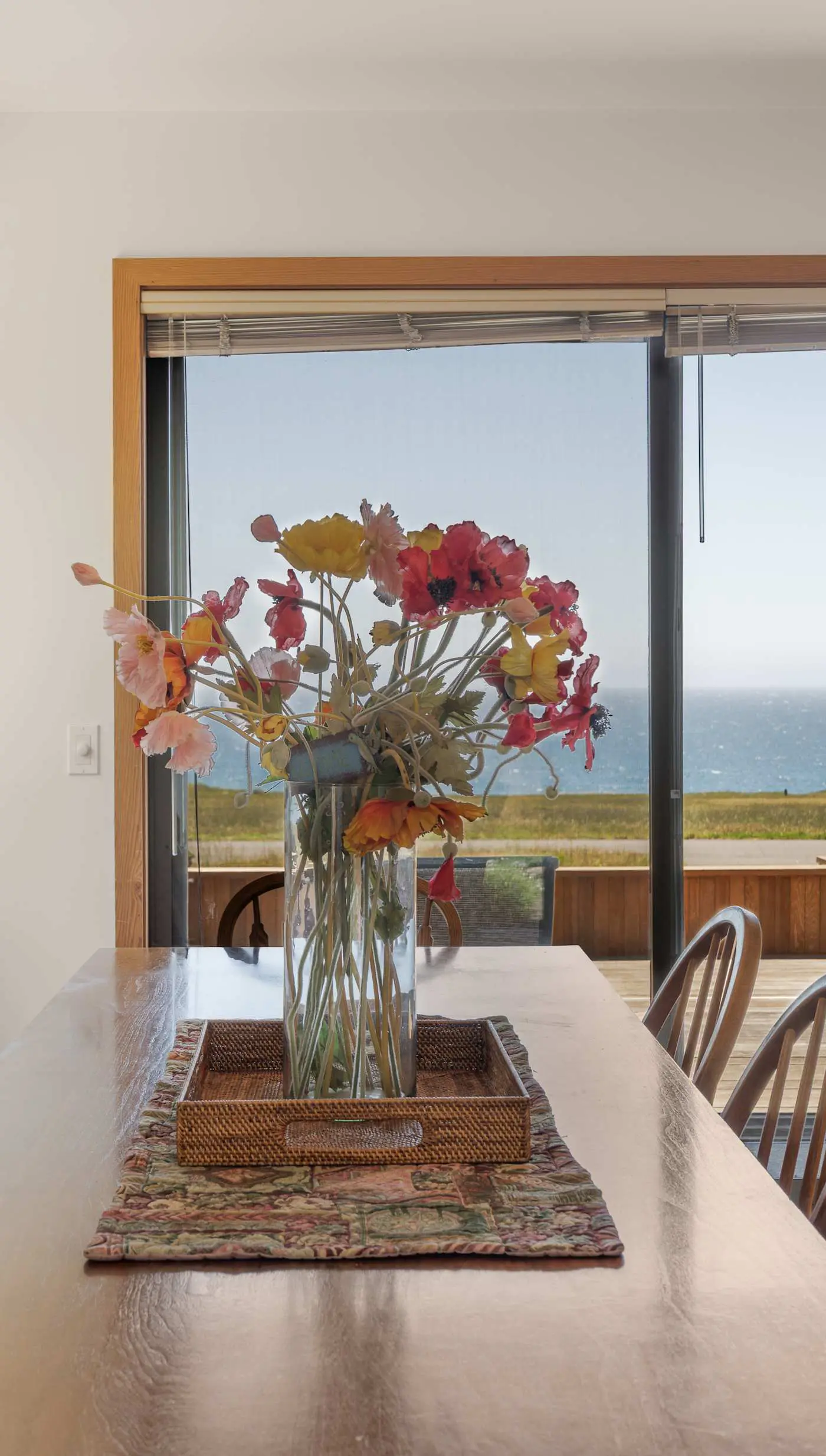 Nowell House - Beam-vaulted Sea Ranch home with private hot tub & ocean views