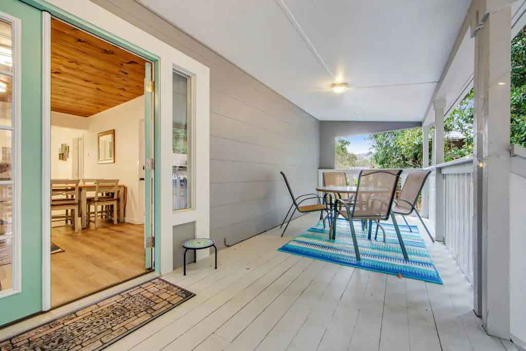 Wanderlust Cottage - Guerneville Dog-Friendly Redwood Cottage with Hot Tub