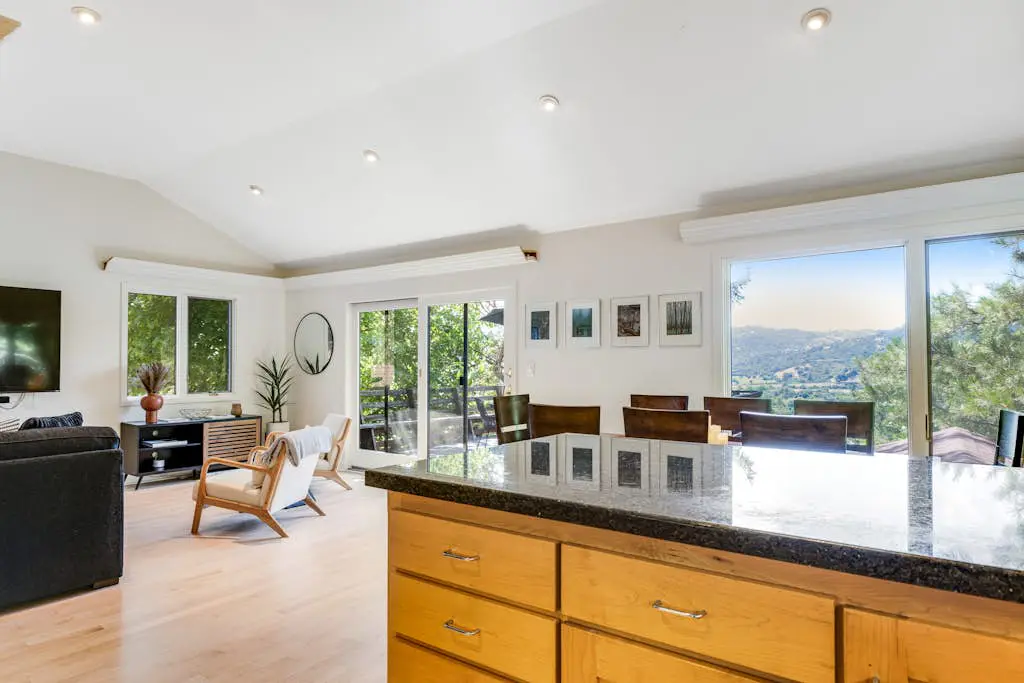 The Nest - Cloverdale Dog-Friendly Pool Retreat near Wineries