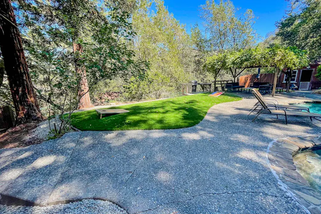 The Nest - Cloverdale Dog-Friendly Pool Retreat near Wineries