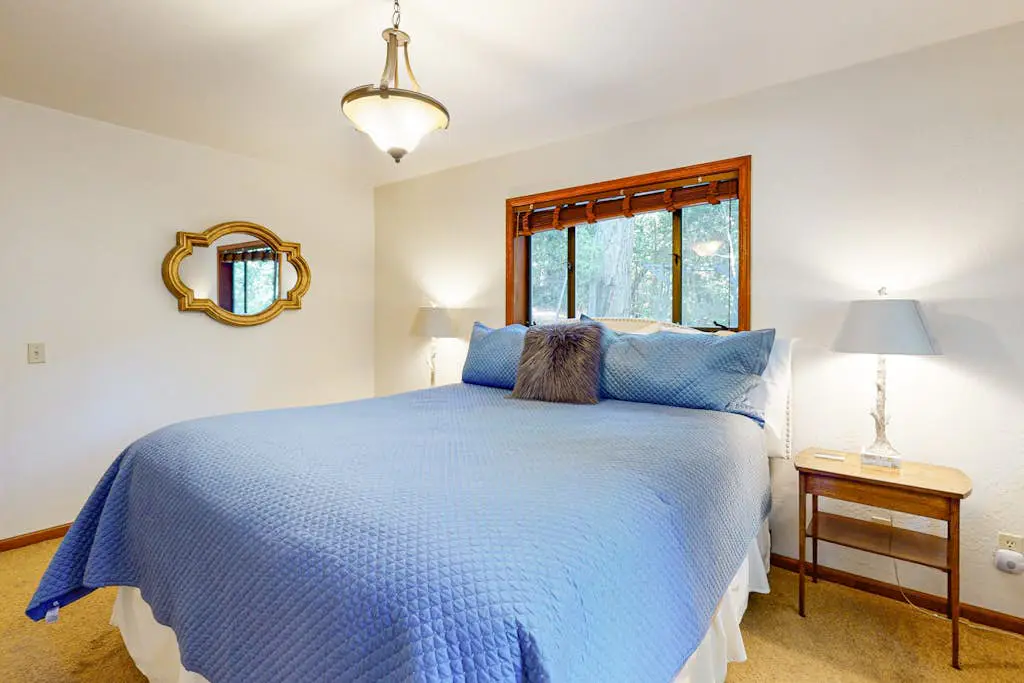 Sunrise Mountain Retreat - Cazadero Mountain Hot Tub Cabin in the Redwoods