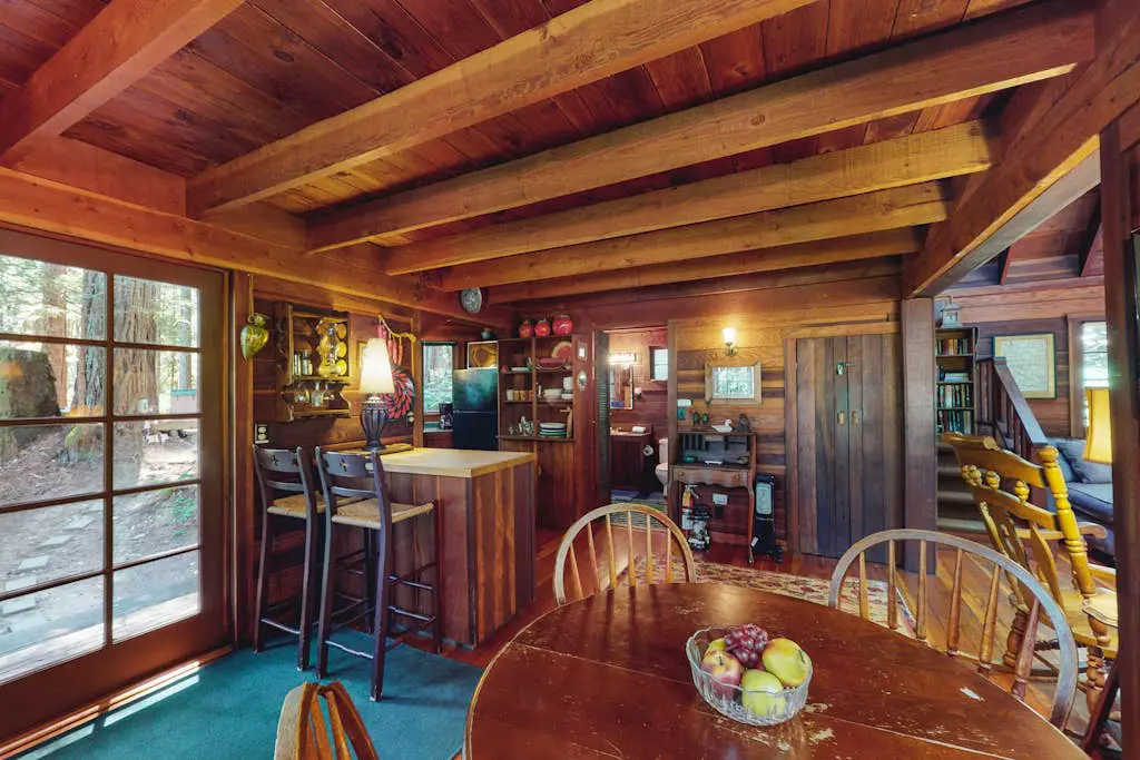 Cazadero Dog-Friendly Cottage for Two with Hot Tub