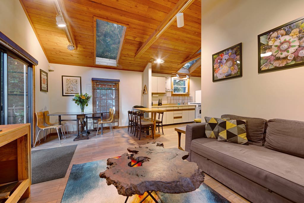 Monte Rio Redwood Retreat with Riverfront Access