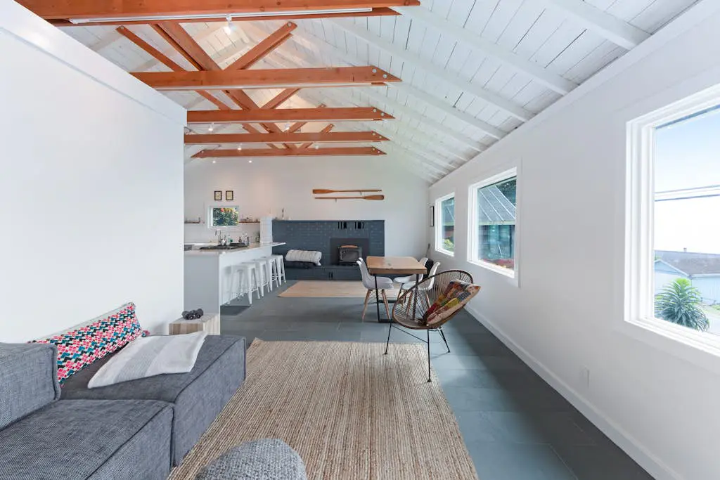 Bodega Harbour Dog-Friendly Bay View Bungalow with Sauna