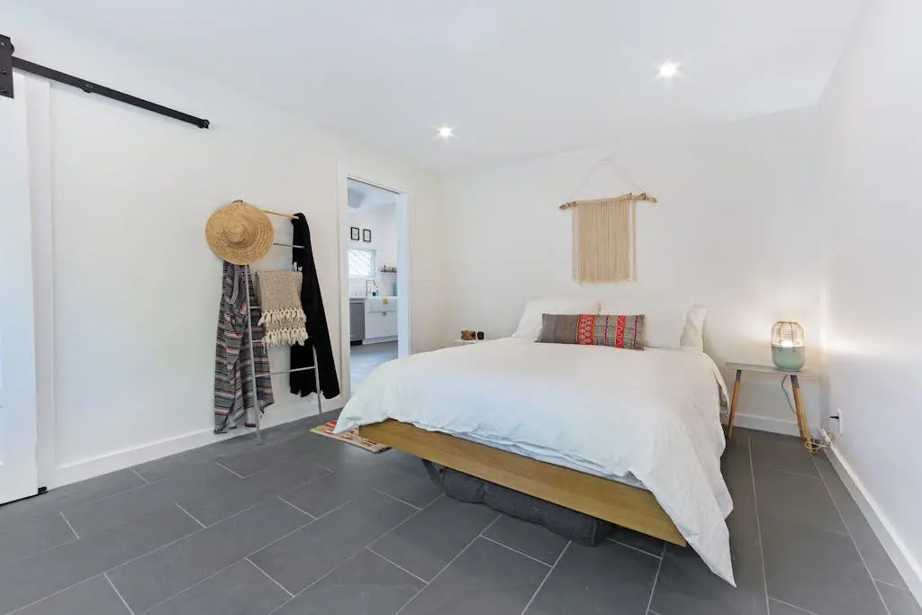 Bodega Harbour Dog-Friendly Bay View Bungalow with Sauna