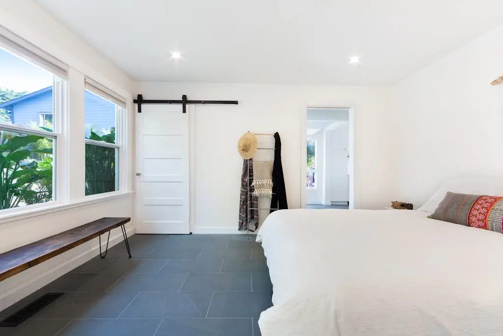 Bodega Harbour Dog-Friendly Bay View Bungalow with Sauna
