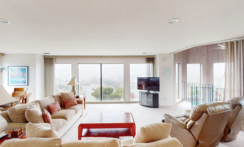 Sea Way Dreams - Bodega Bay Oceanview Game Room Retreat & Pool
