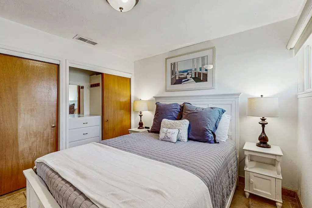 Cozy Carmet Cottage - Bodega Bay Dog-Friendly Oceanview Cottage with Hot Tub
