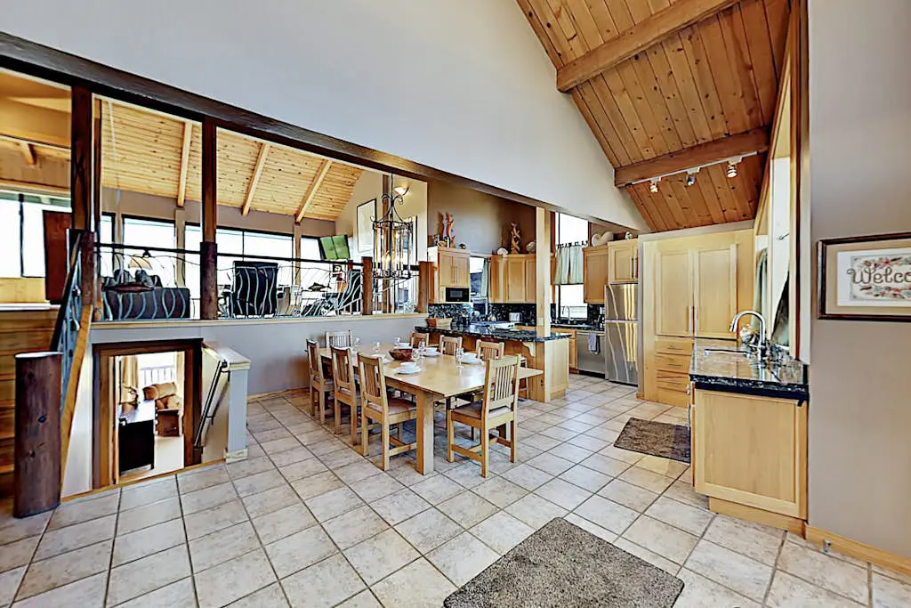 Bodega Bay Oceanview Home with Hot Tub & Sauna