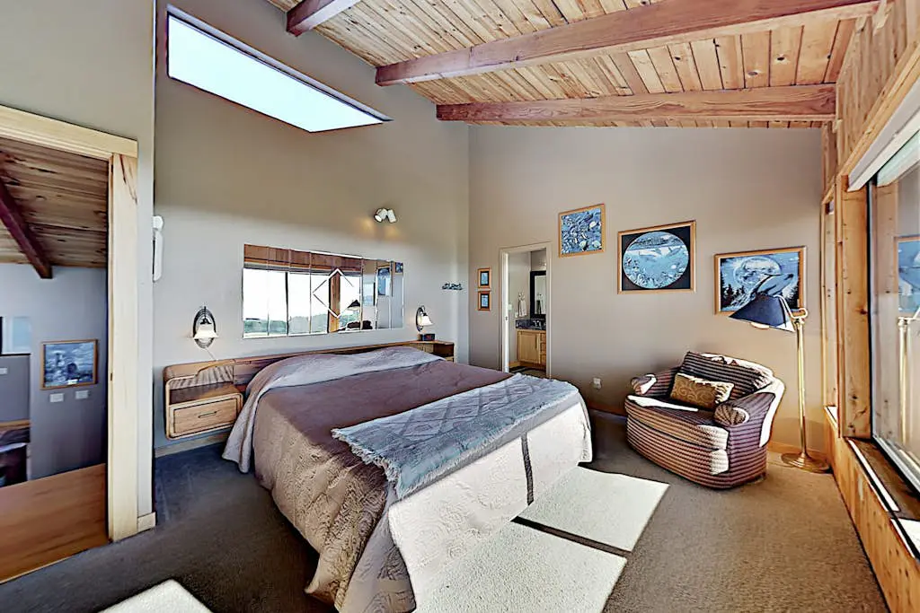 Bodega Bay Oceanview Home with Hot Tub & Sauna