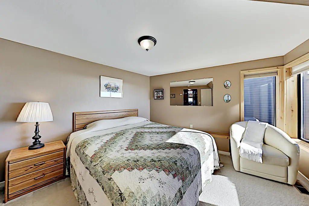 Bodega Bay Oceanview Home with Hot Tub & Sauna
