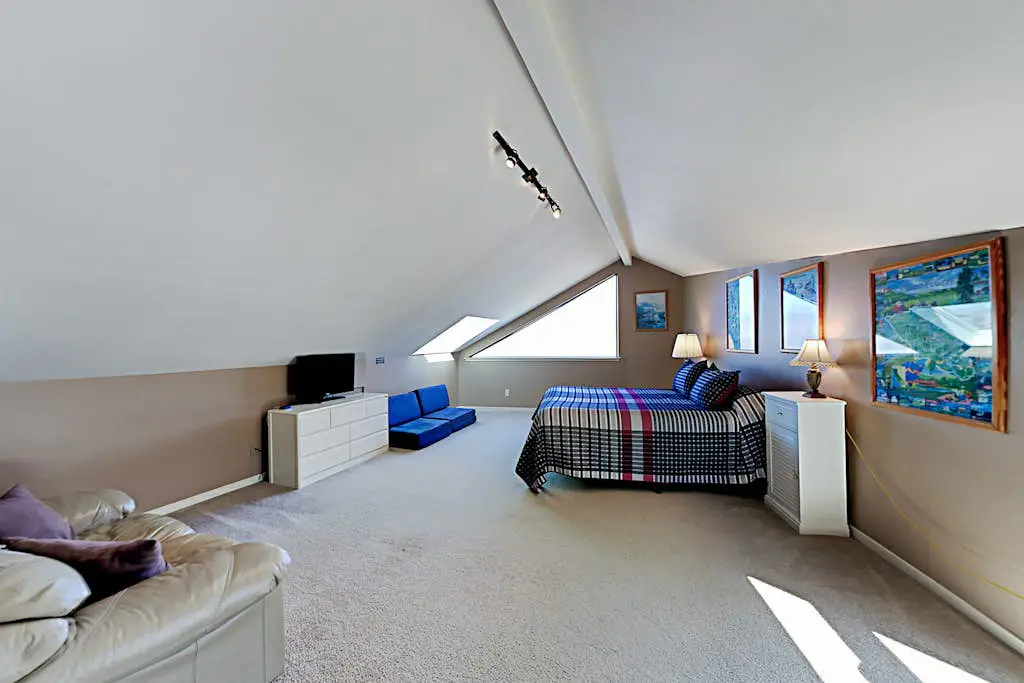 Bodega Bay Oceanview Home with Hot Tub & Sauna