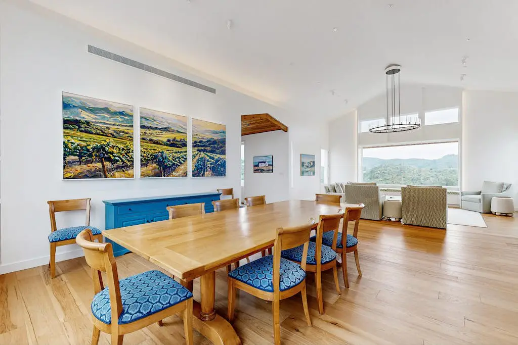 Franz Valley Escape - Calistoga Hilltop Home with Pool, Hot Tub and Vineyard Views