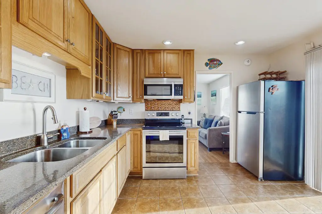 Bodega Bay Dog-Friendly Ocean-View Cottage with Hot Tub