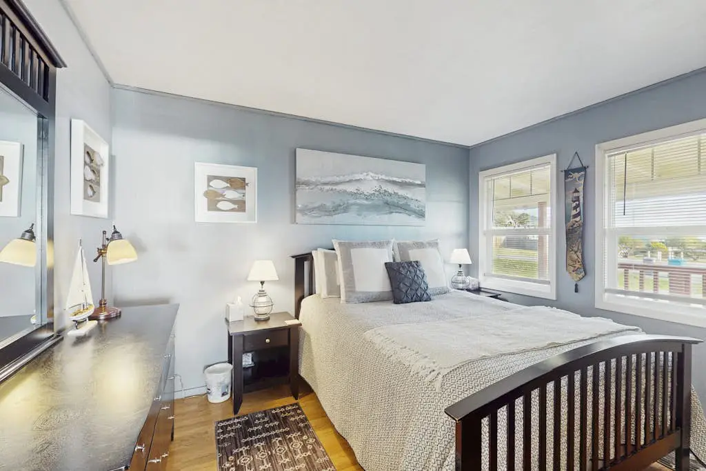 Bodega Bay Dog-Friendly Ocean-View Cottage with Hot Tub