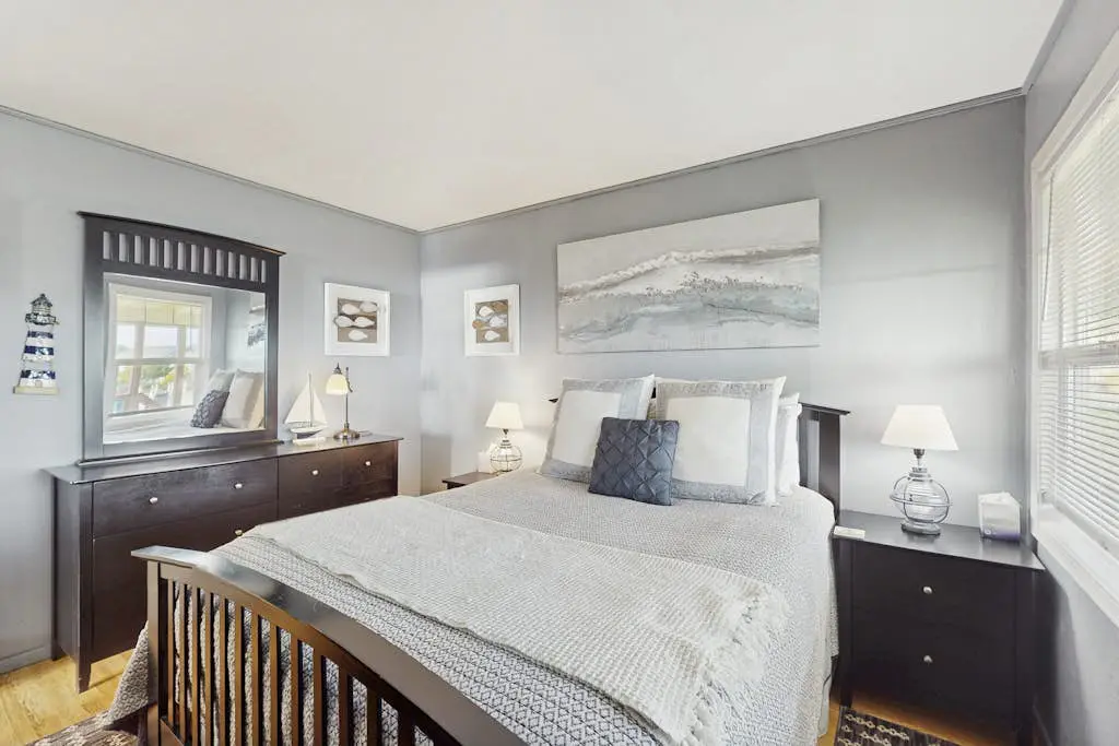 Bodega Bay Dog-Friendly Ocean-View Cottage with Hot Tub