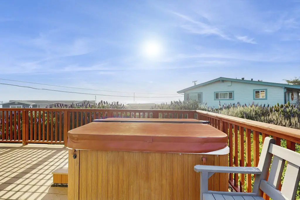 Bodega Bay Dog-Friendly Ocean-View Cottage with Hot Tub