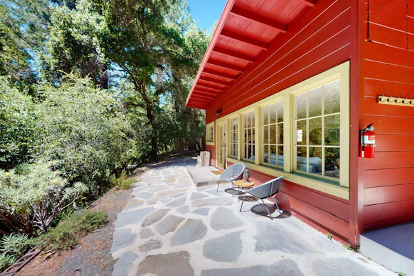 Secluded Forest Home near Guerneville with Hot Tub