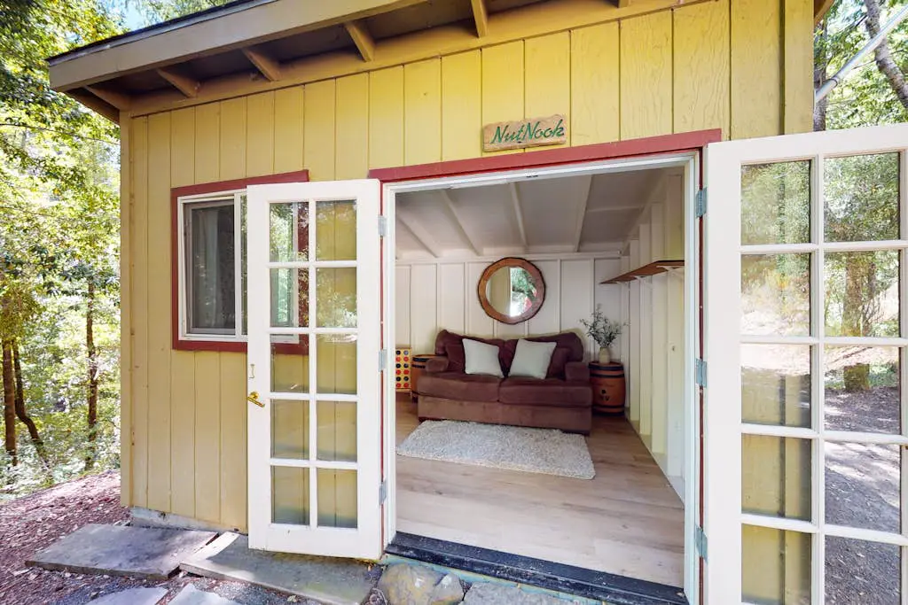 Secluded Forest Home near Guerneville with Hot Tub