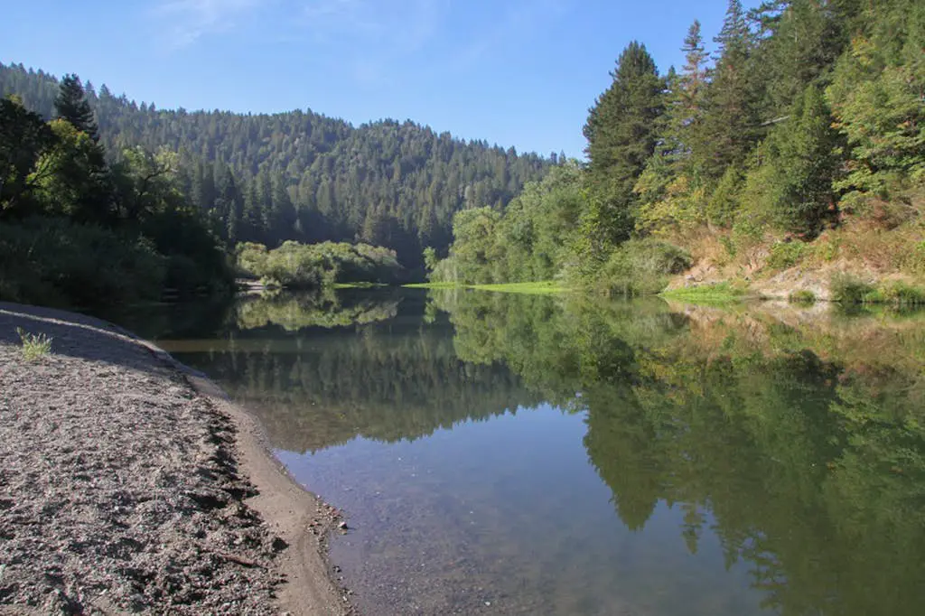 Guerneville Dog-Friendly Riverfront Lodge with Hot Tub