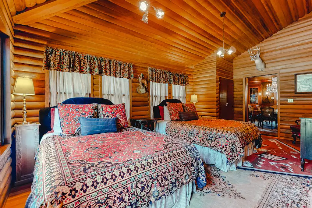Guerneville Dog-Friendly Riverfront Lodge with Hot Tub