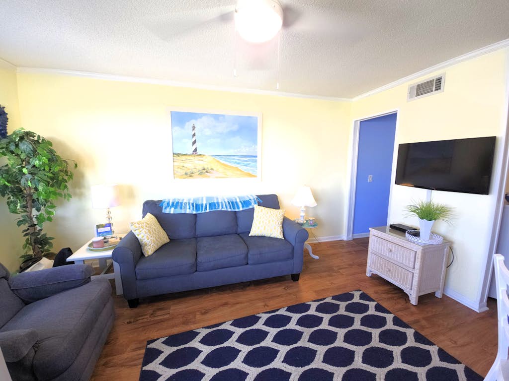 A Place At The Beach 213 - Coastal Calm Meets Resort Fun!