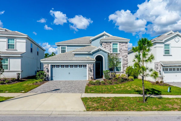 Huge Home, Private Pool | Sleeps 16