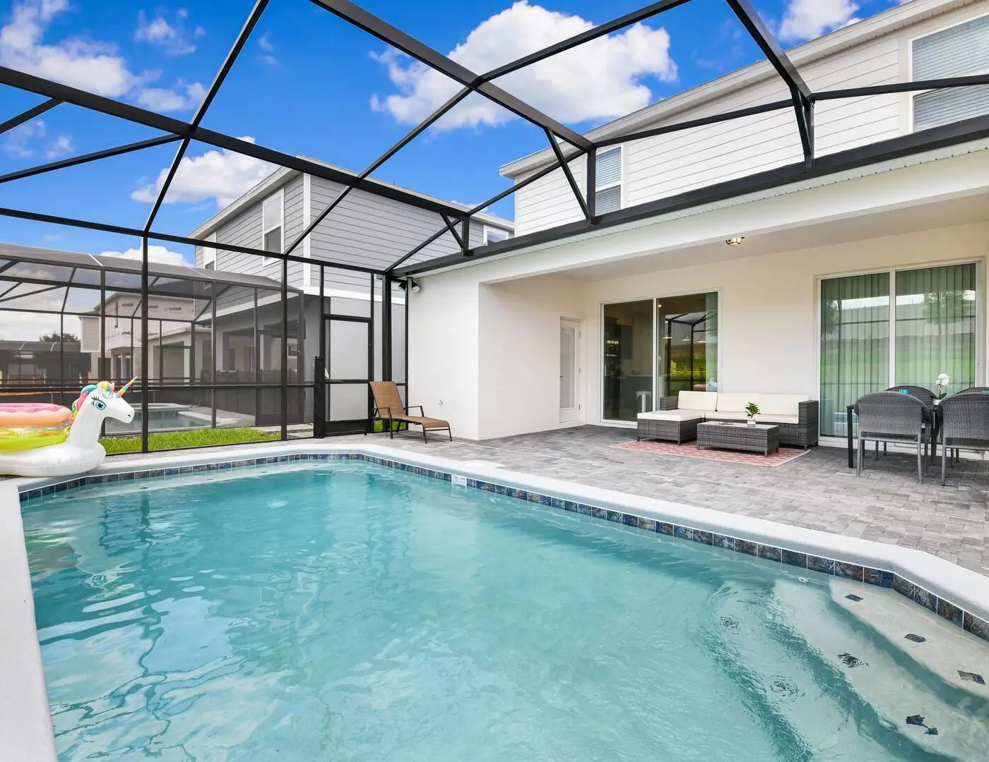 Davenport Luxury House with 5 en-suites