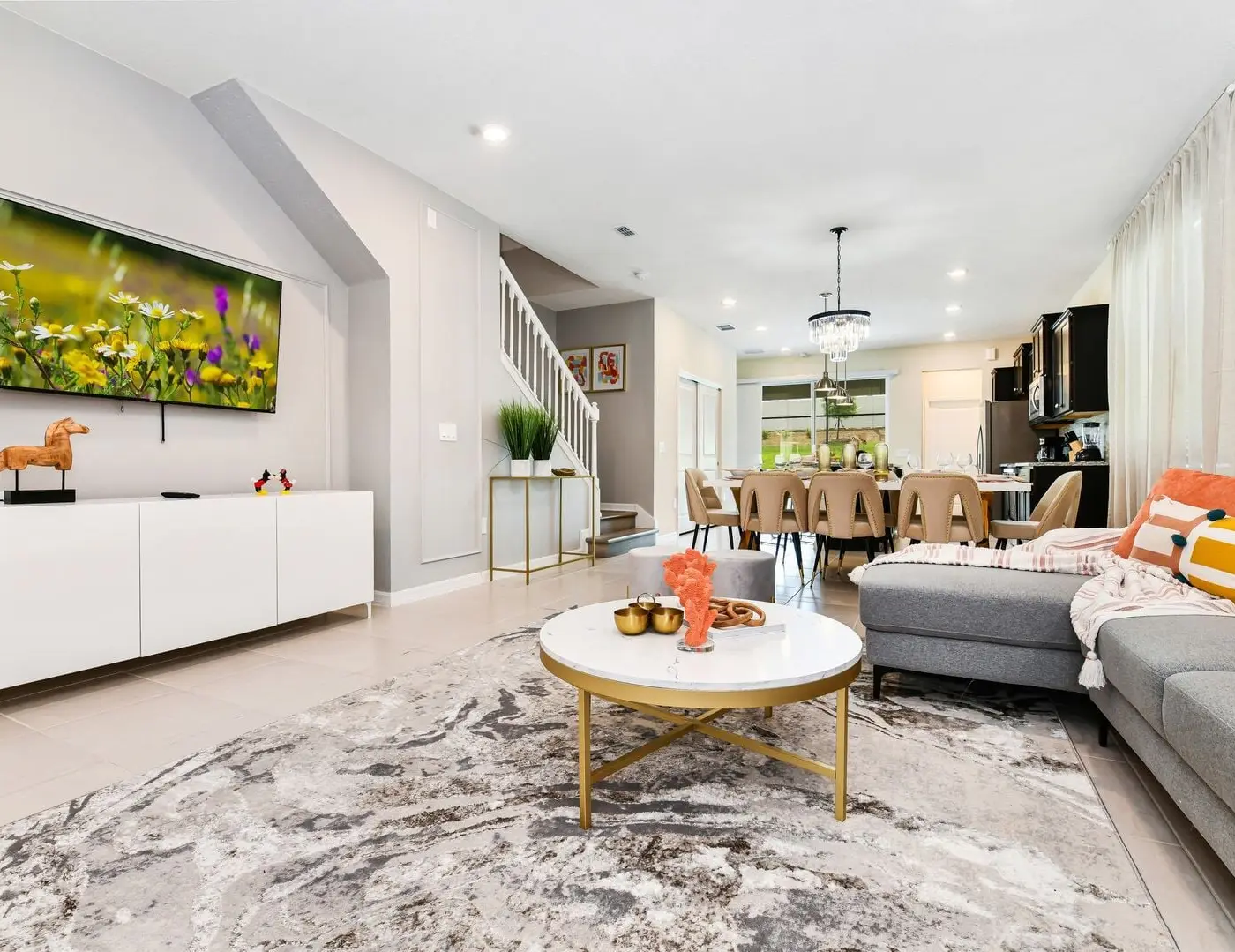 Davenport Luxury House with 5 en-suites