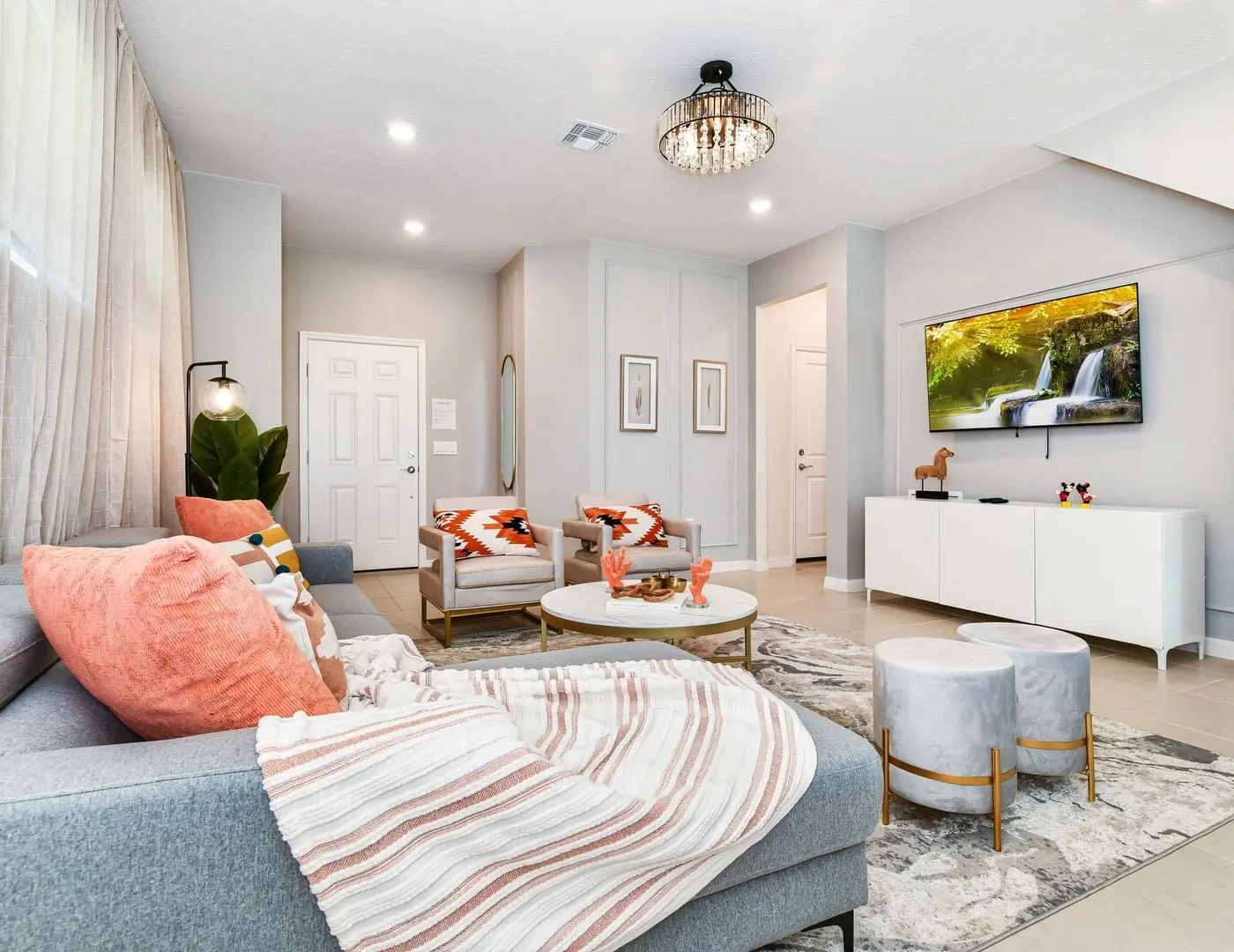 Davenport Luxury House with 5 en-suites