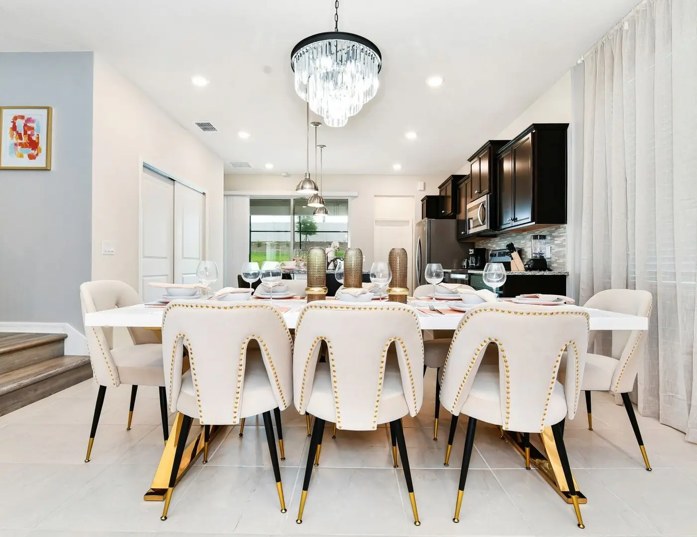 Davenport Luxury House with 5 en-suites