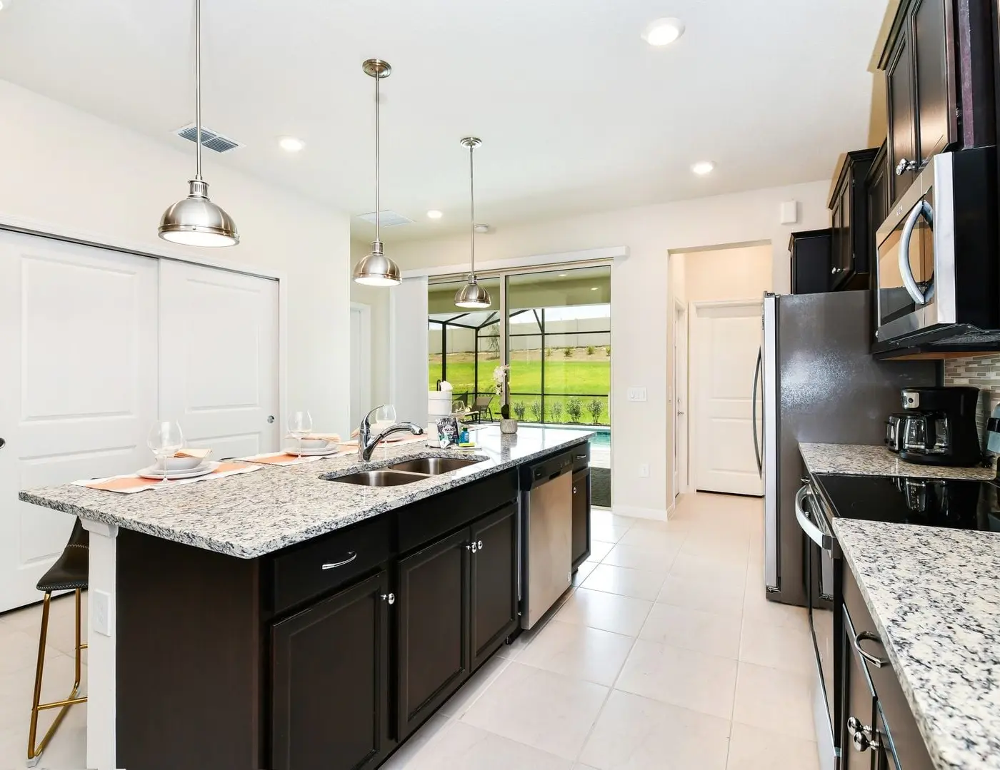 Davenport Luxury House with 5 en-suites